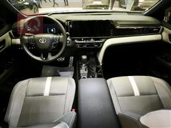 تۆیۆتا کامری